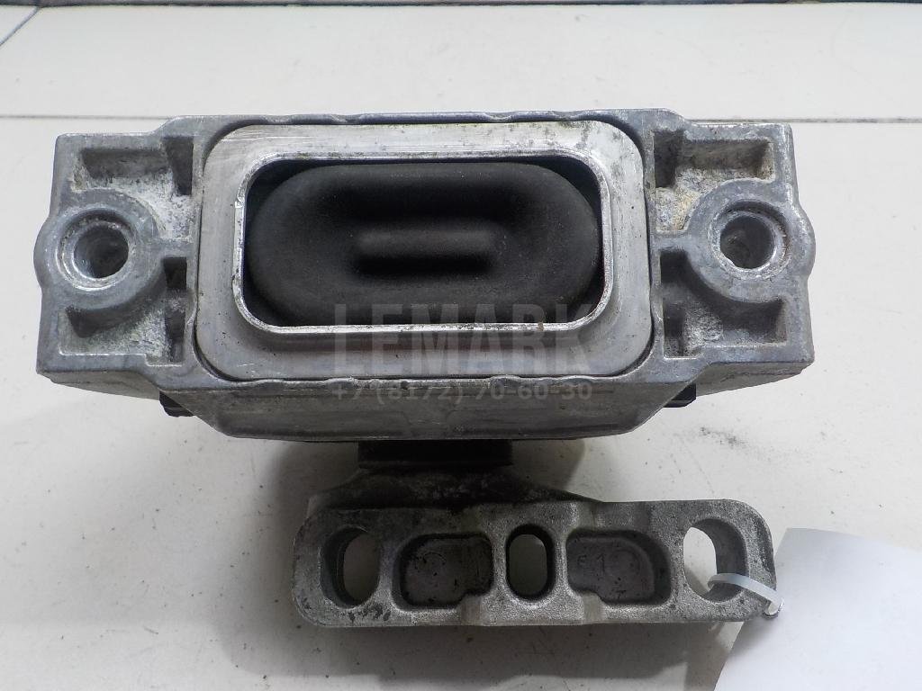 Опора двигателя правая