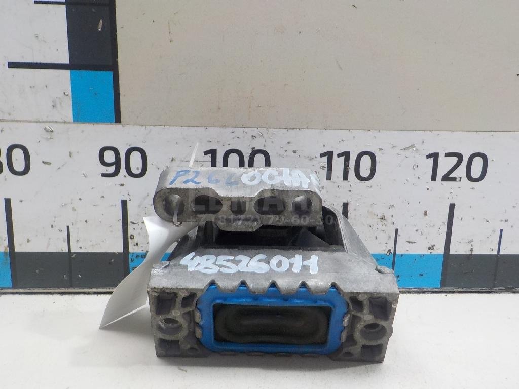 Опора двигателя правая