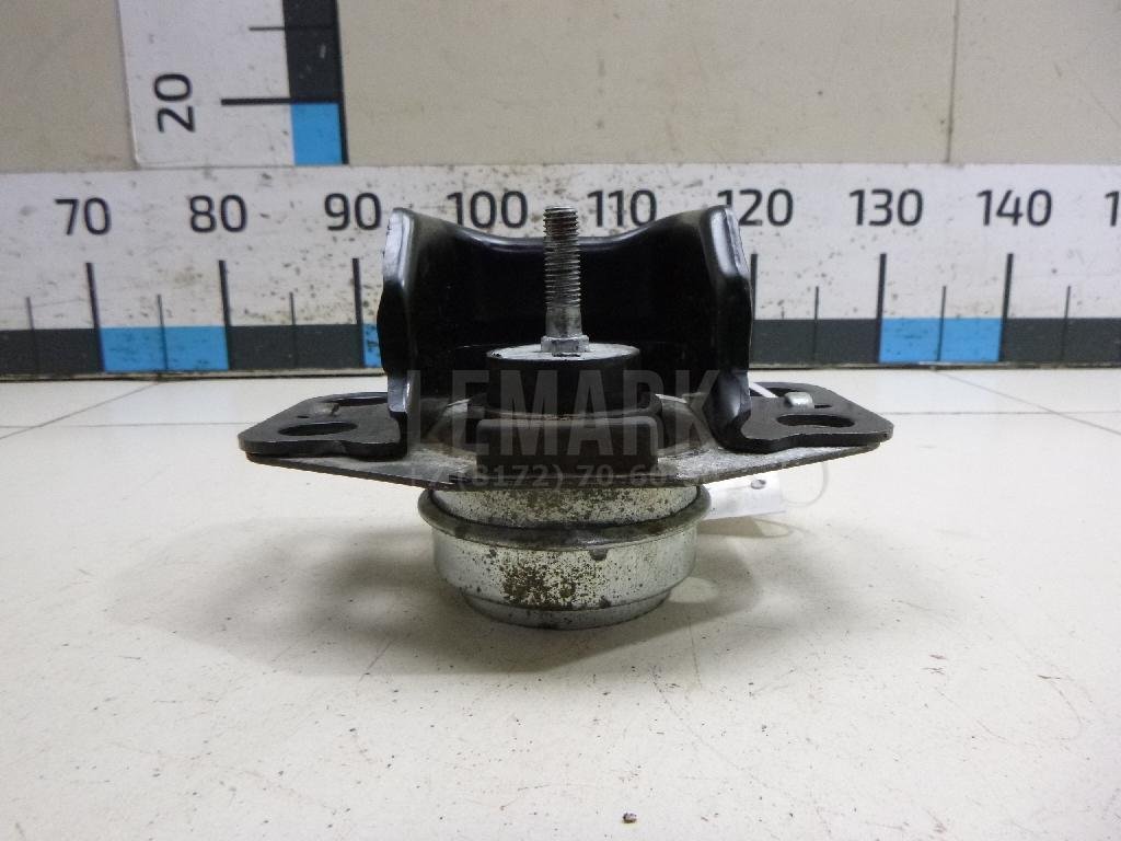 Опора двигателя