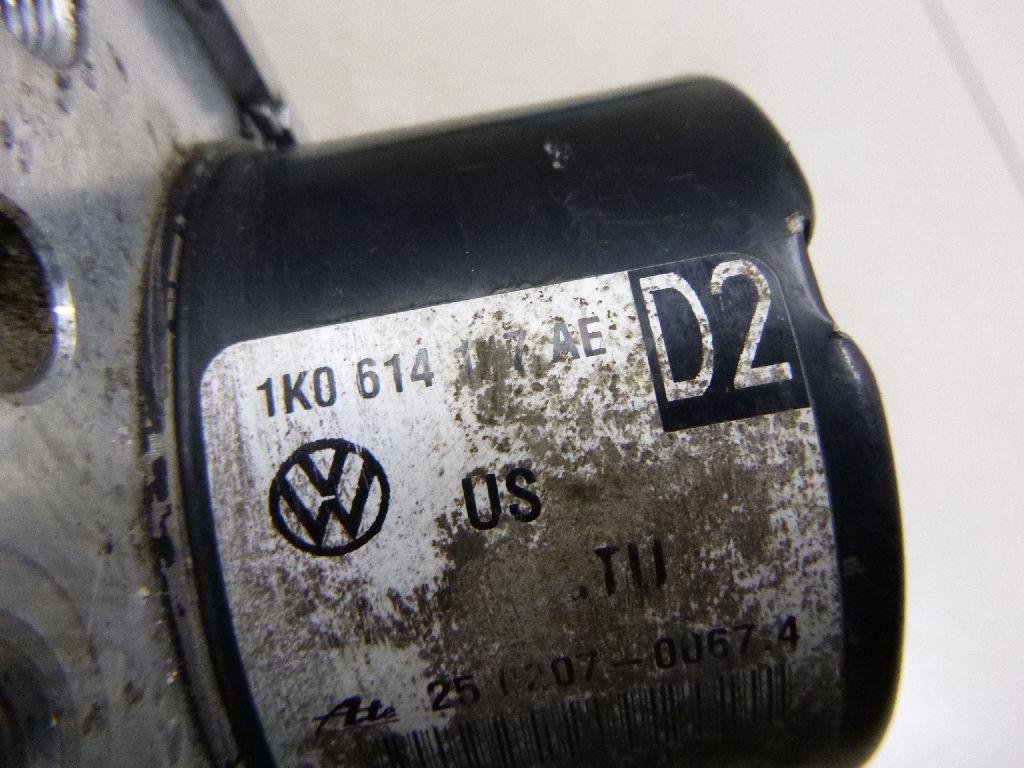 Блок ABS (насос)