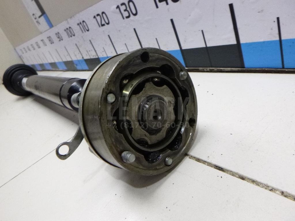 Полуось передняя правая