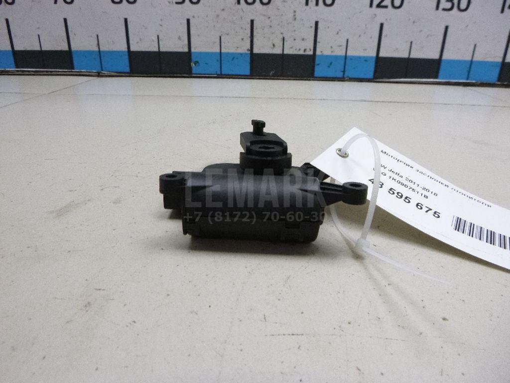 Моторчик заслонки отопителя