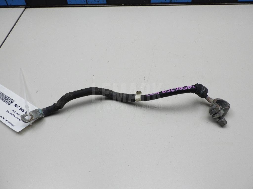 Клемма аккумулятора минус