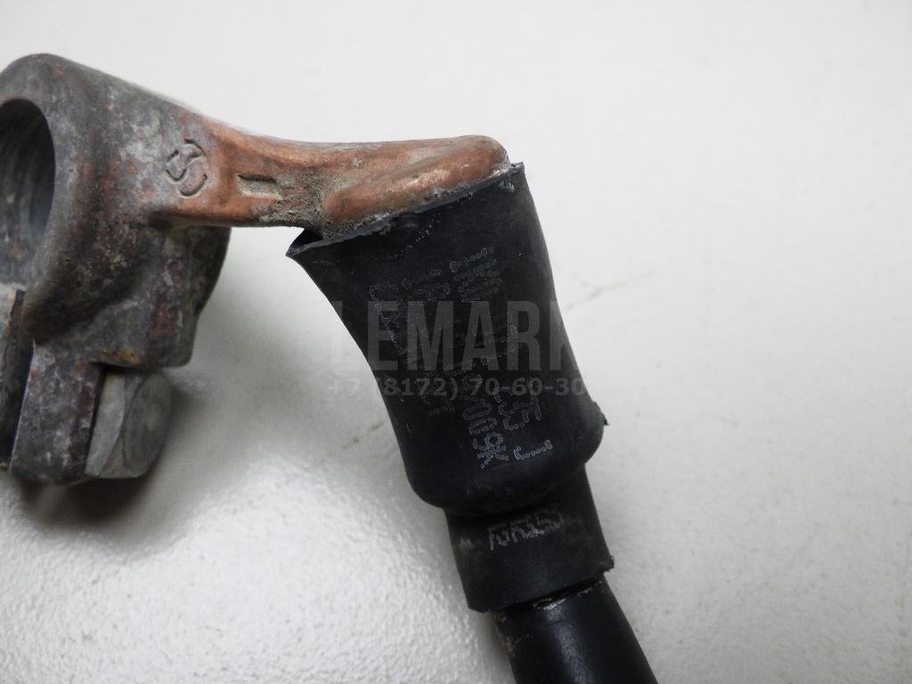 Клемма аккумулятора минус