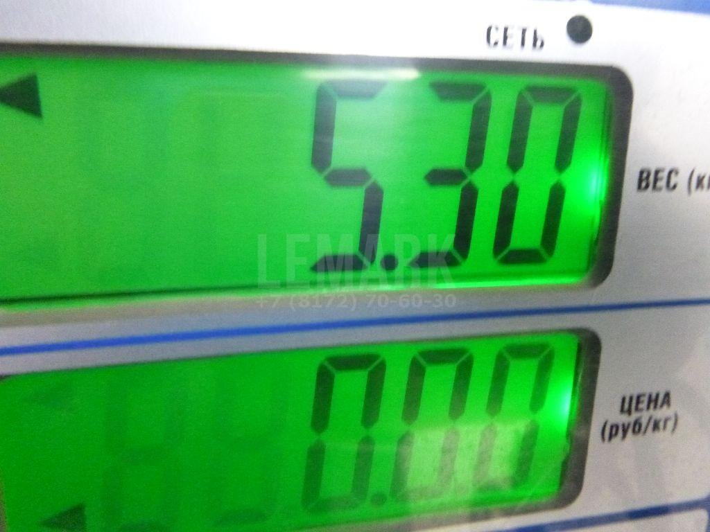 Кулак поворотный передний правый