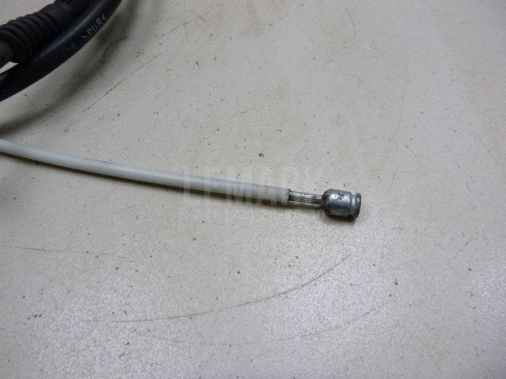 Трос стояночного тормоза