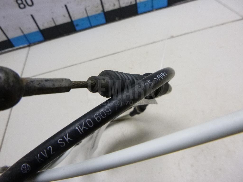 Трос стояночного тормоза