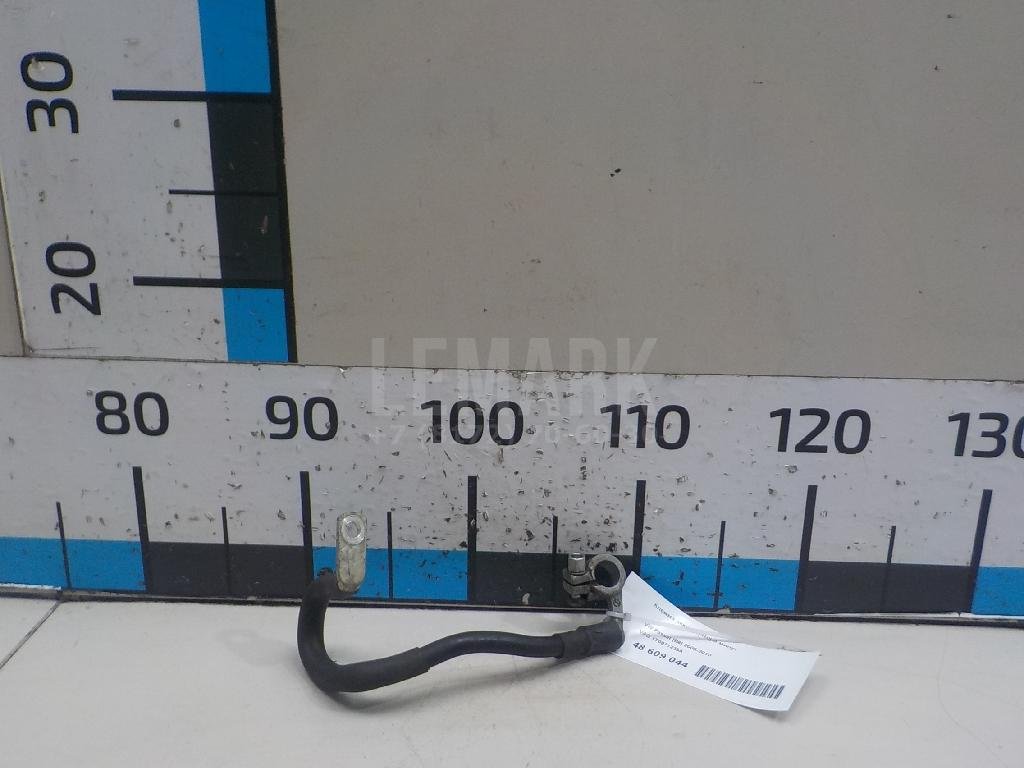 Клемма аккумулятора минус