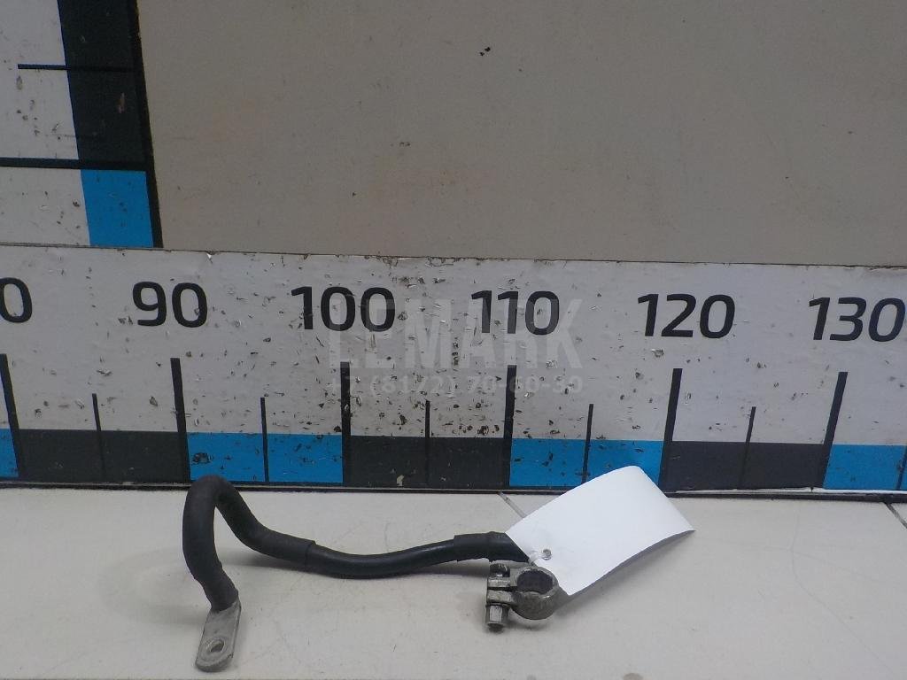 Клемма аккумулятора минус