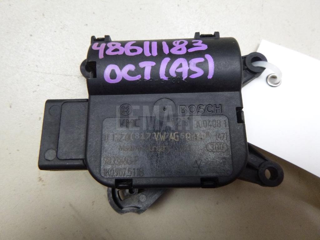 Моторчик заслонки отопителя