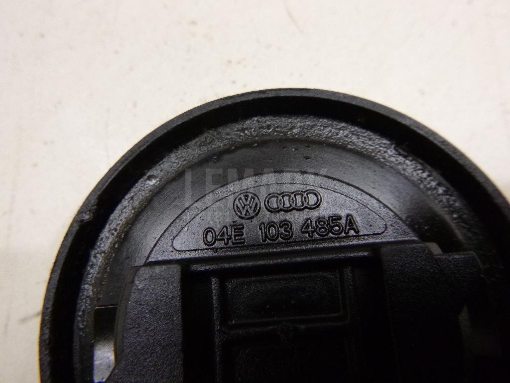 Крышка маслозаливной горловины