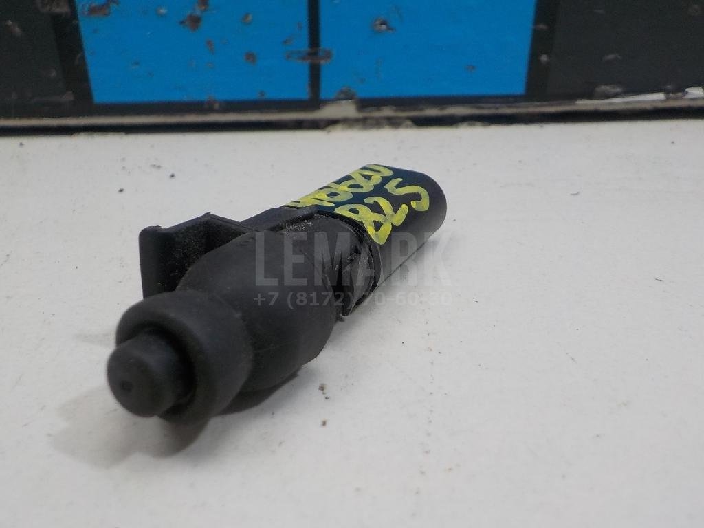 Замок лючка бензобака