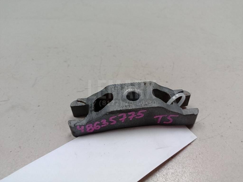 Кронштейн форсунки