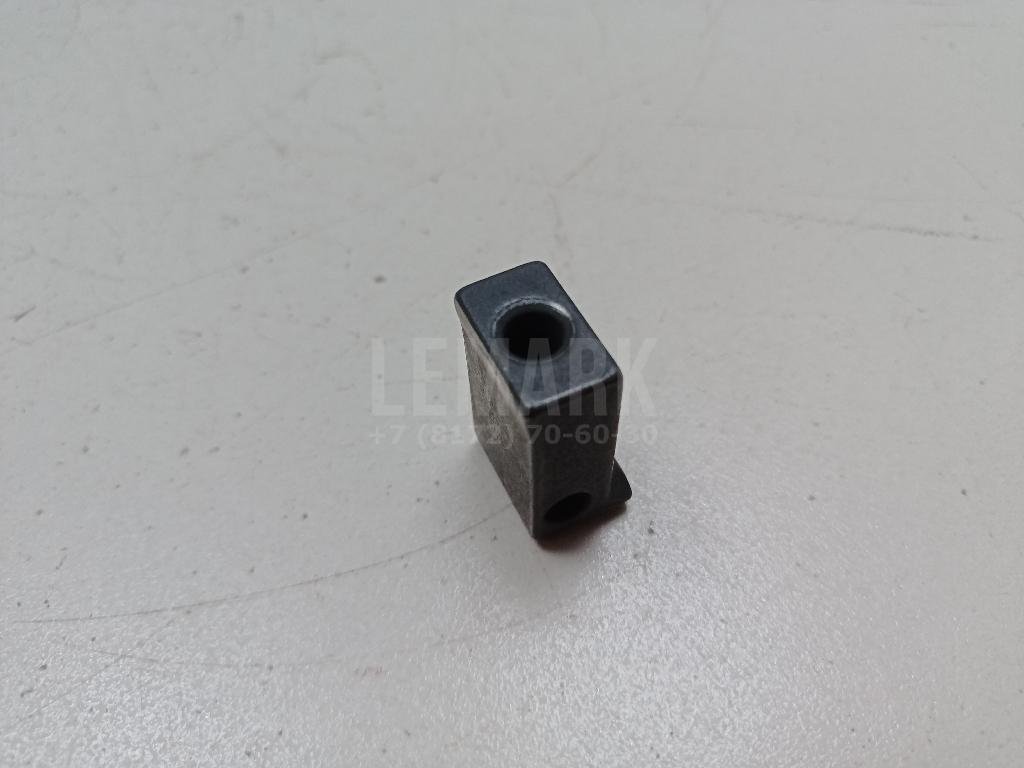 Кронштейн форсунки