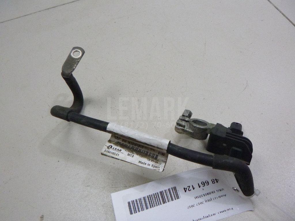 Клемма аккумулятора минус