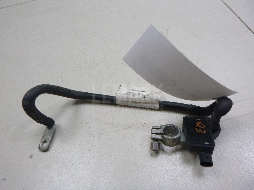 Клемма аккумулятора минус