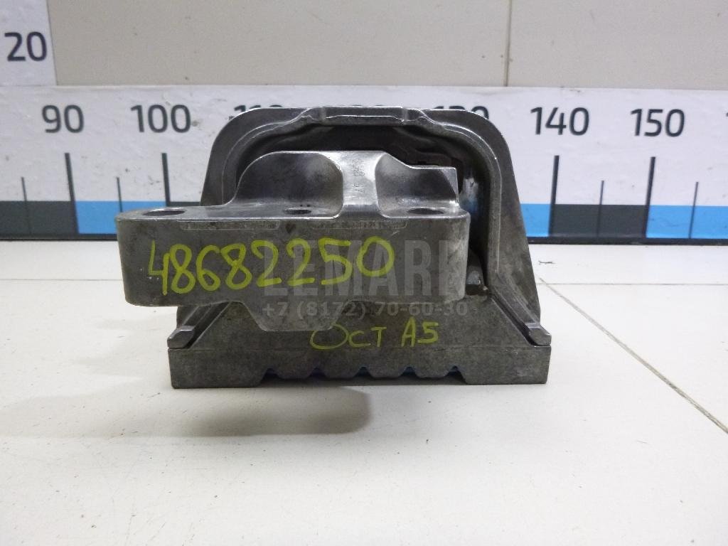 Опора двигателя правая