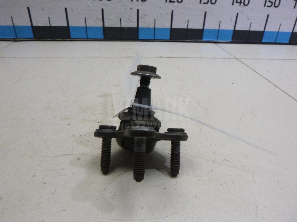 Опора шаровая правая передней подвески