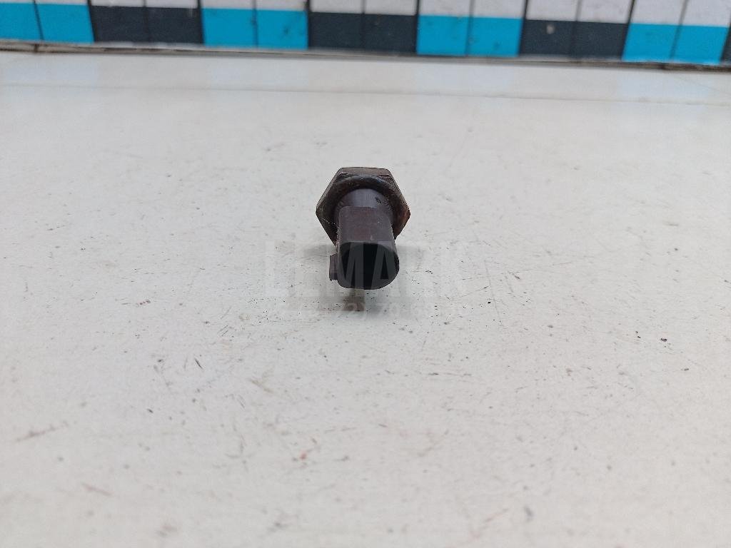 Датчик давления масла