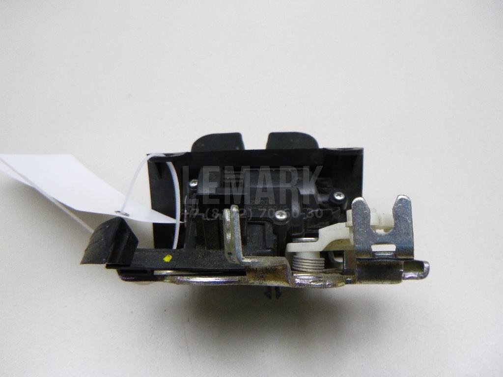 Замок багажника