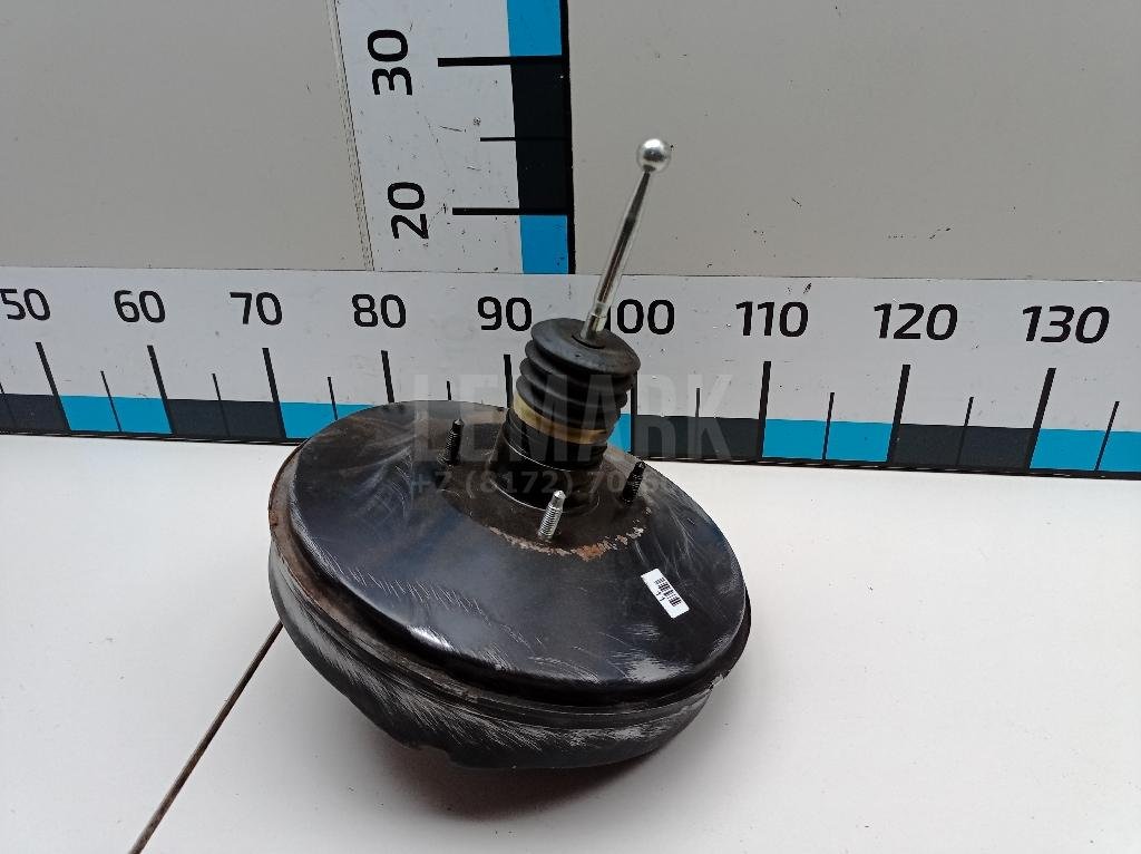 Усилитель тормозов вакуумный