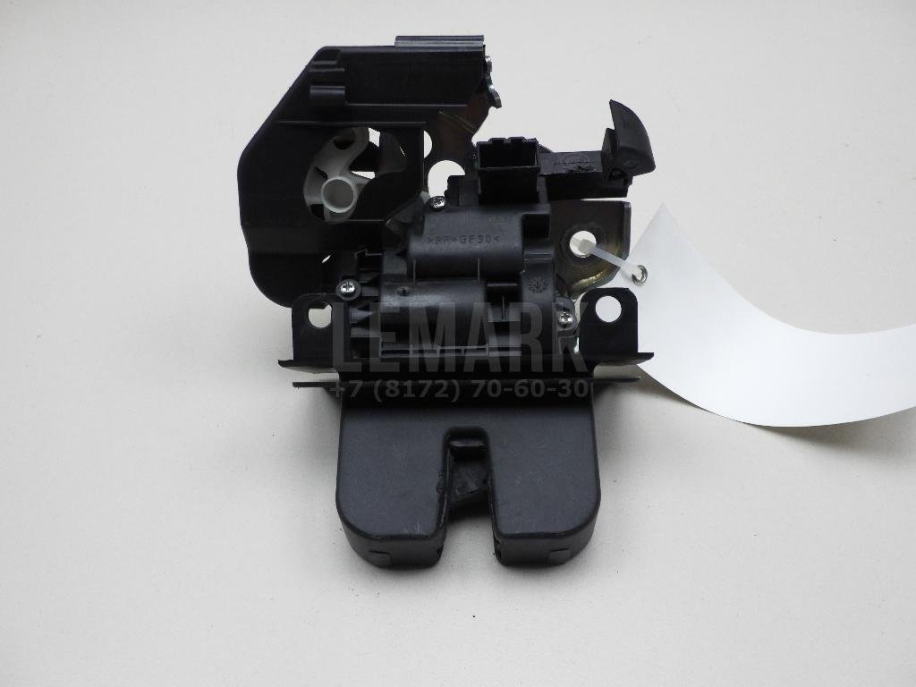 Замок багажника