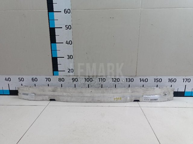 Усилитель переднего бампера