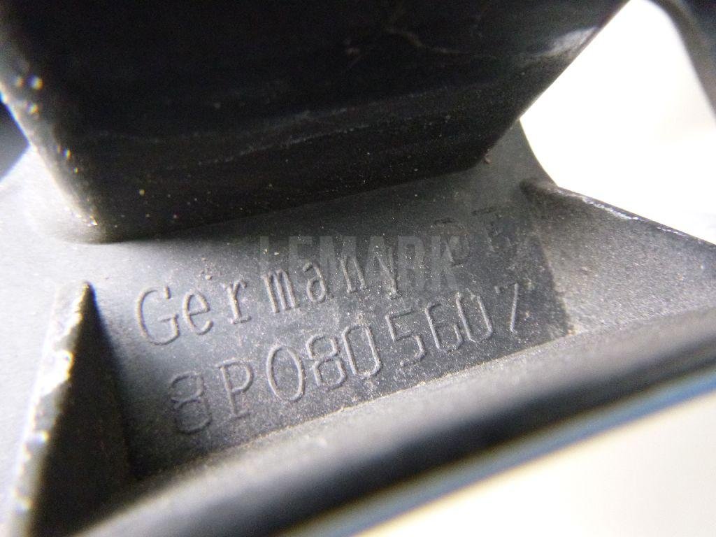 Кронштейн фар левый