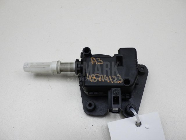 Активатор замка багажника