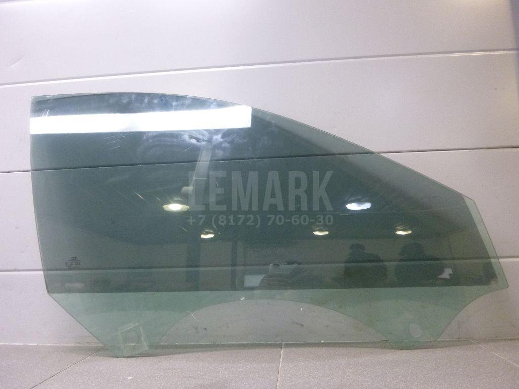 Стекло двери передней правой