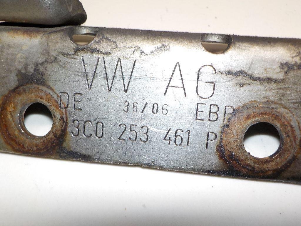 Кронштейн глушителя