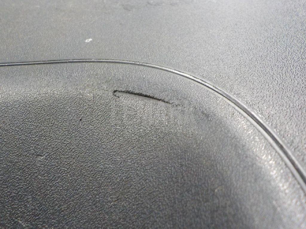 Обшивка двери багажника