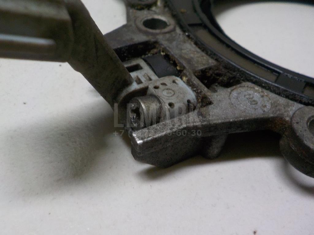 Крышка коленвала задняя