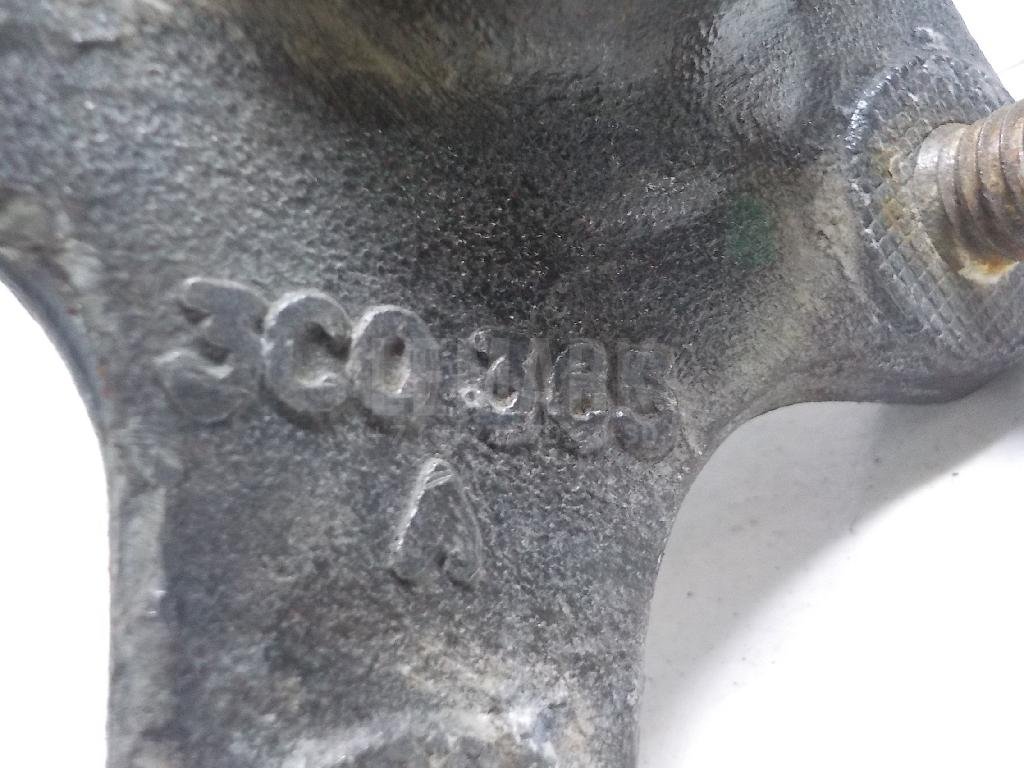 Опора шаровая левая передней подвески