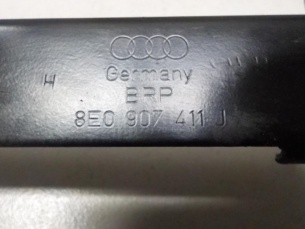 Кронштейн блока управления двигателем