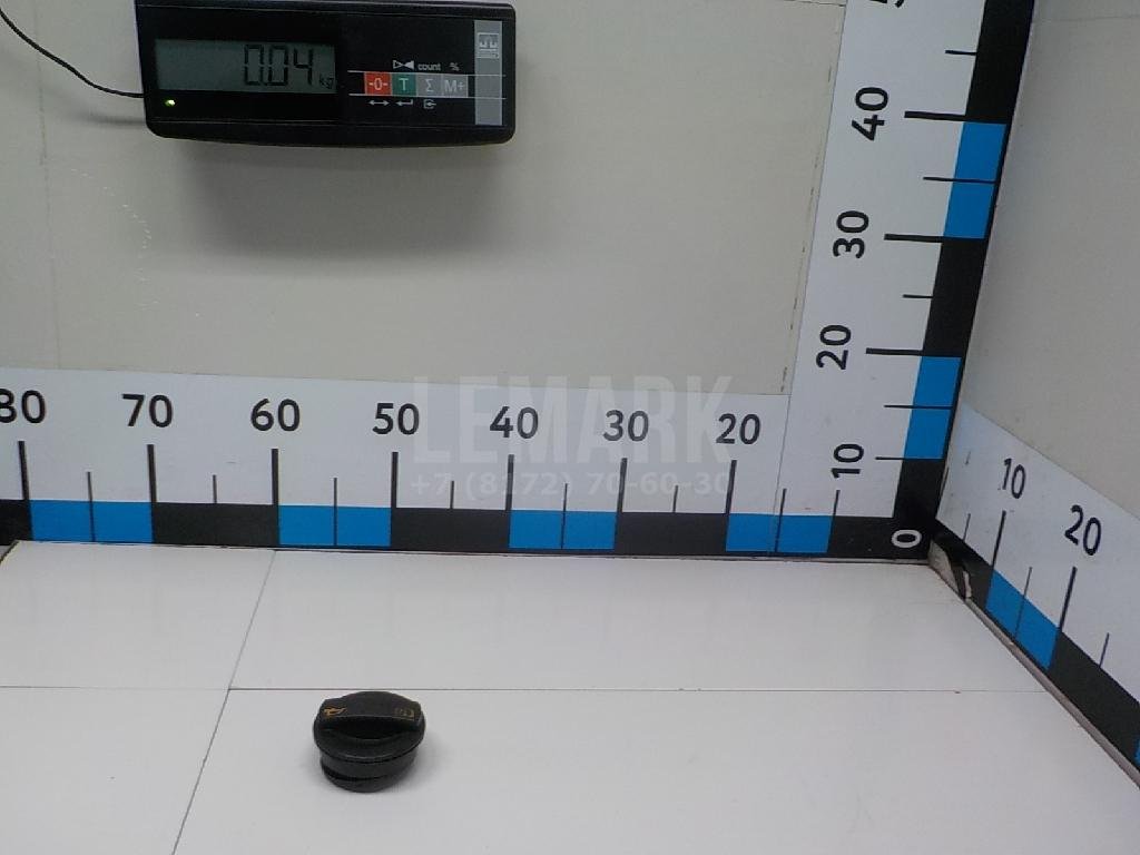 Крышка маслозаливной горловины