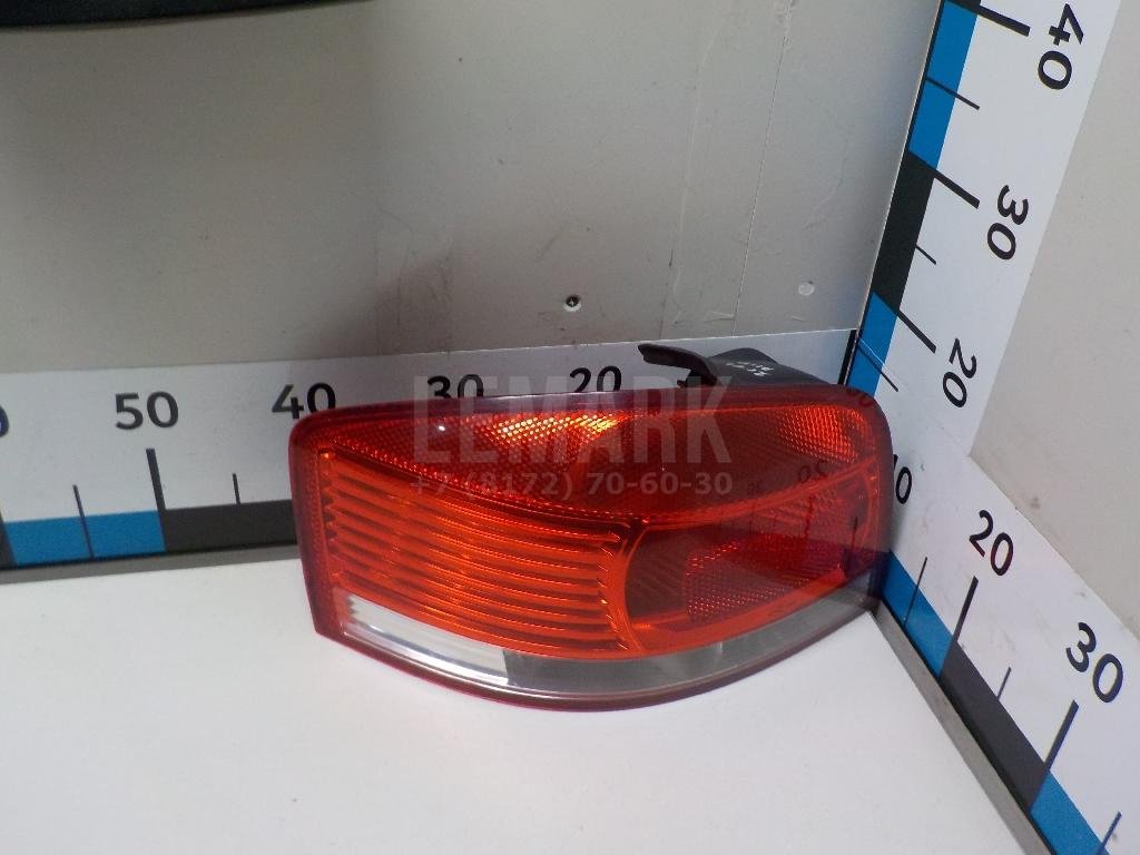 Фонарь задний левый для  Audi A3 [8PA] Sportback 2004-2013