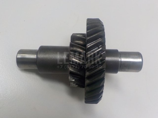 Ось шестерни задней передачи