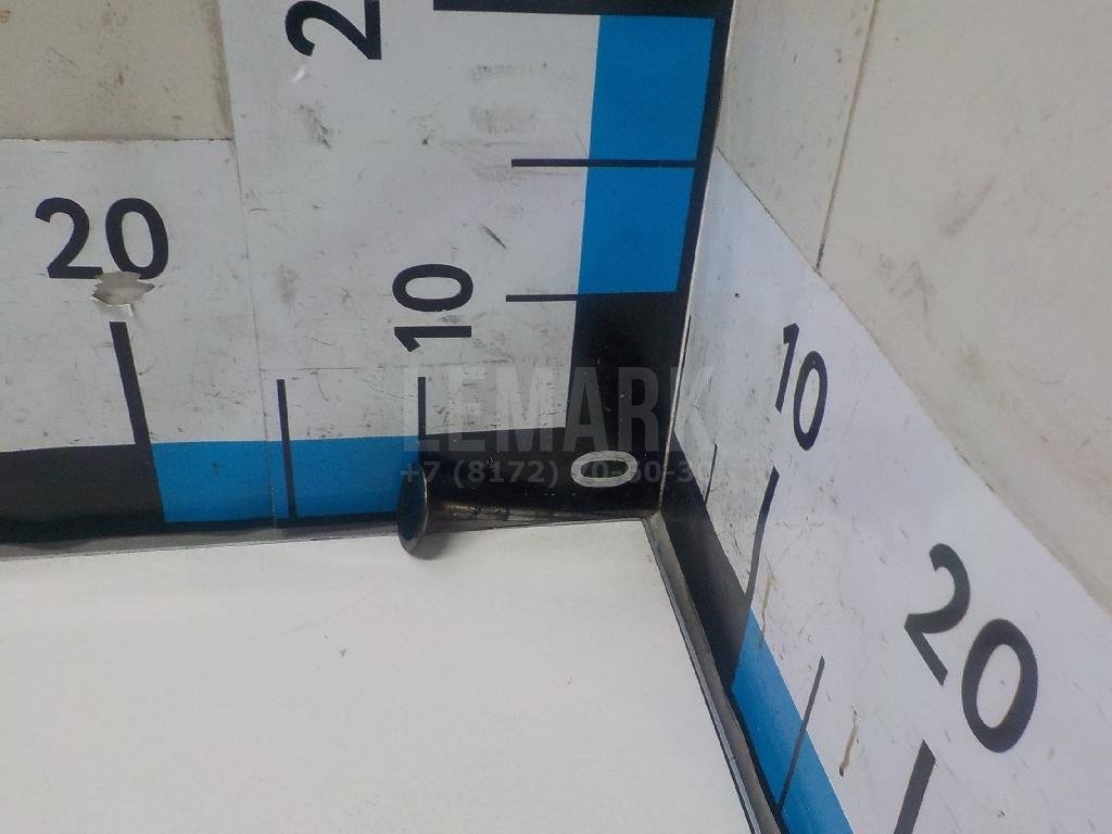 Клапан впускной