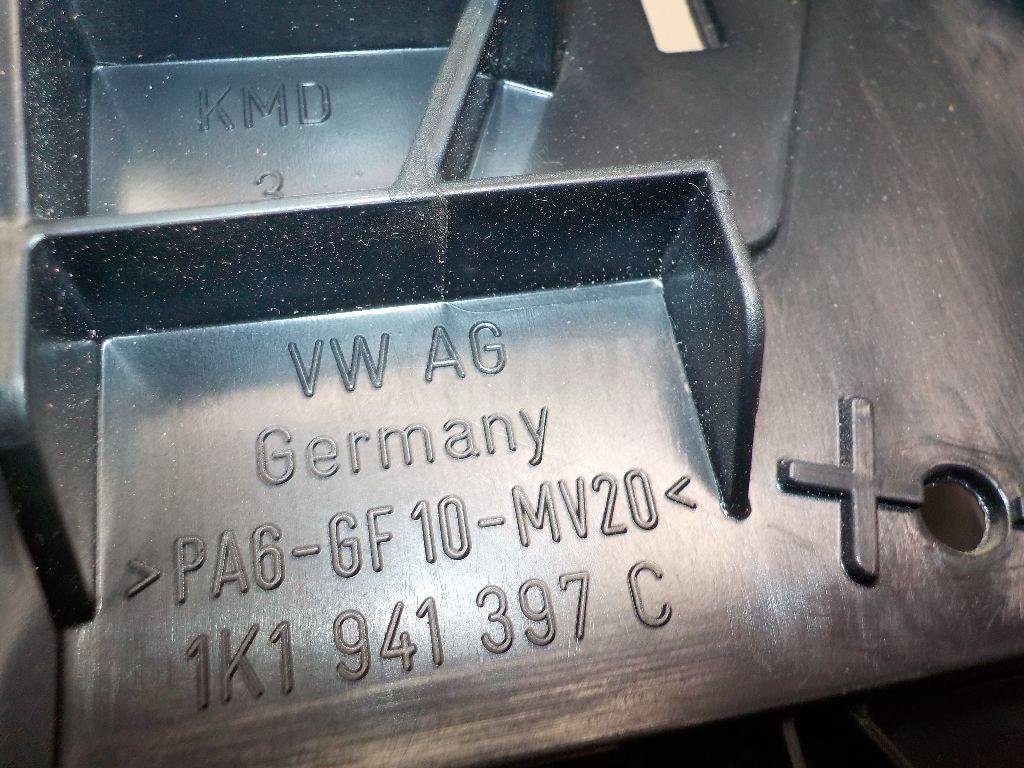 Корпус блока предохранителей