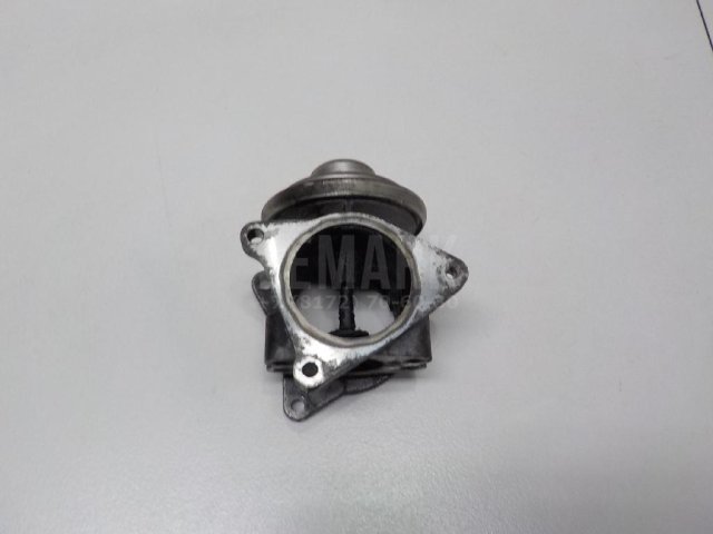 Клапан рециркуляции выхлопных газов