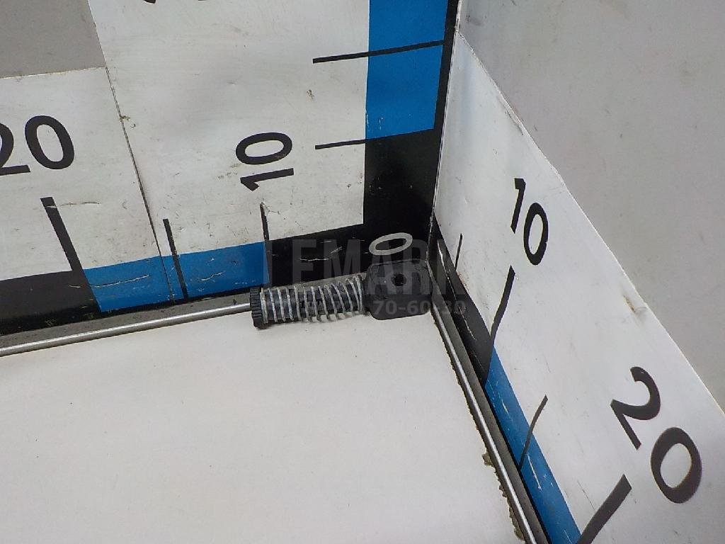 Фиксатор троса КПП