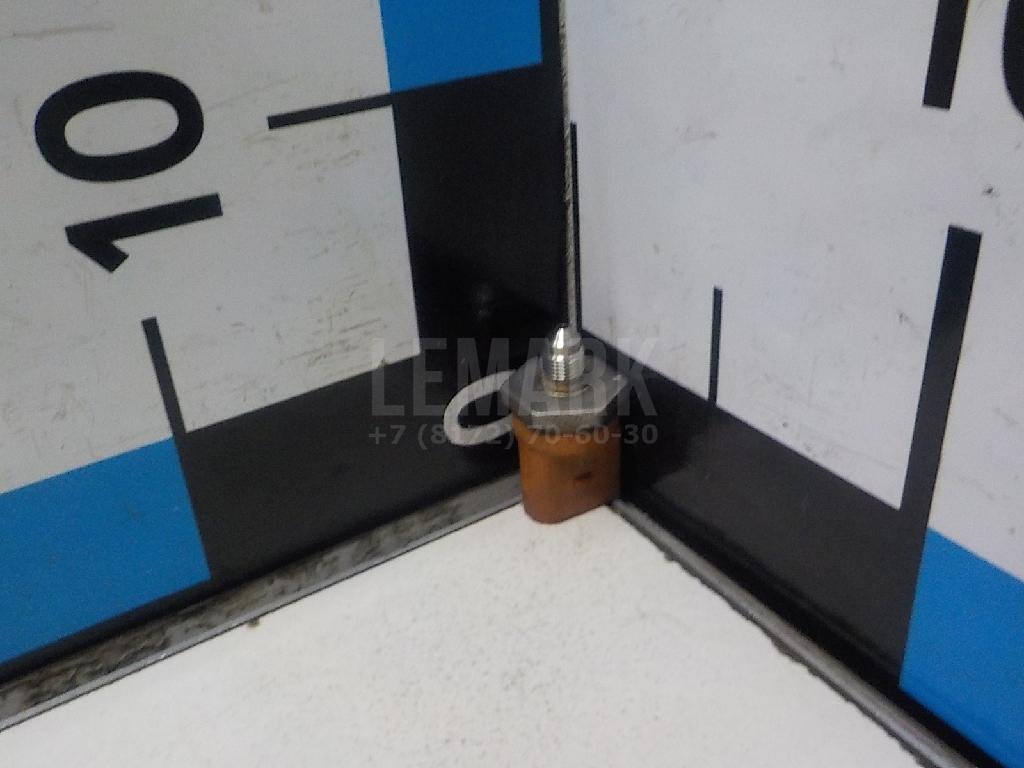 Датчик давления топлива