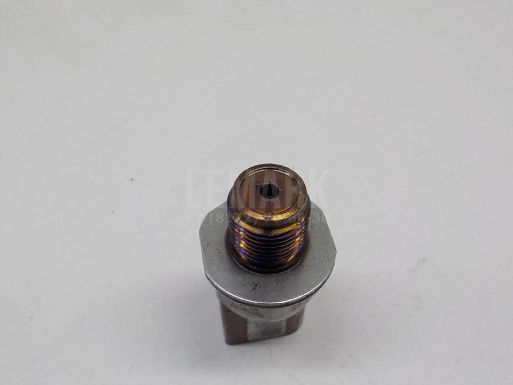 Датчик давления топлива