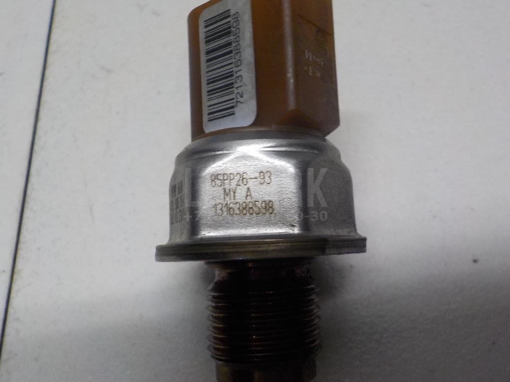 Датчик давления топлива