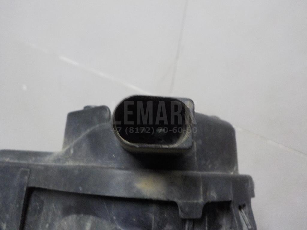 Фара противотуманная правая