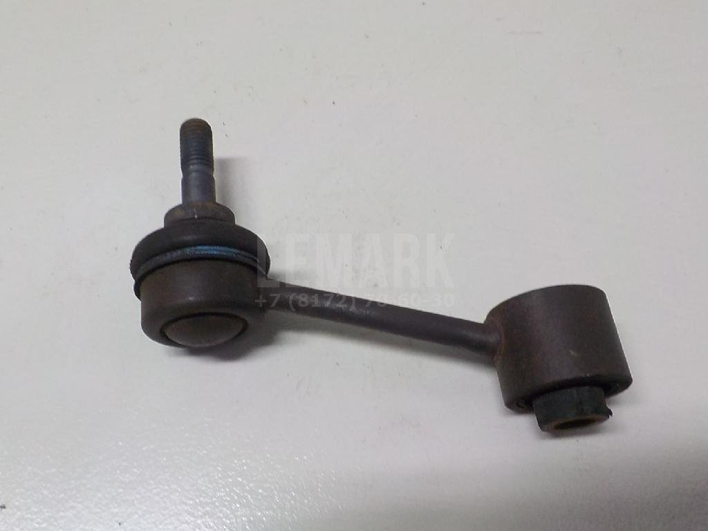 Стойка заднего стабилизатора