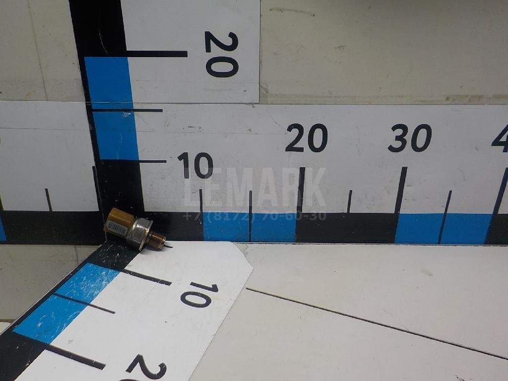 Датчик давления топлива