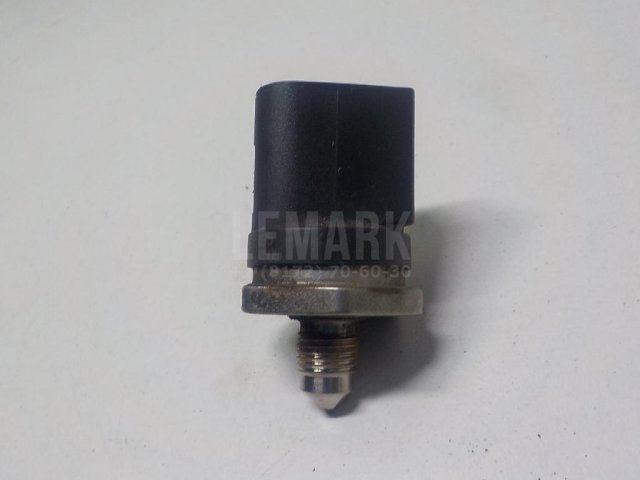 Датчик давления топлива