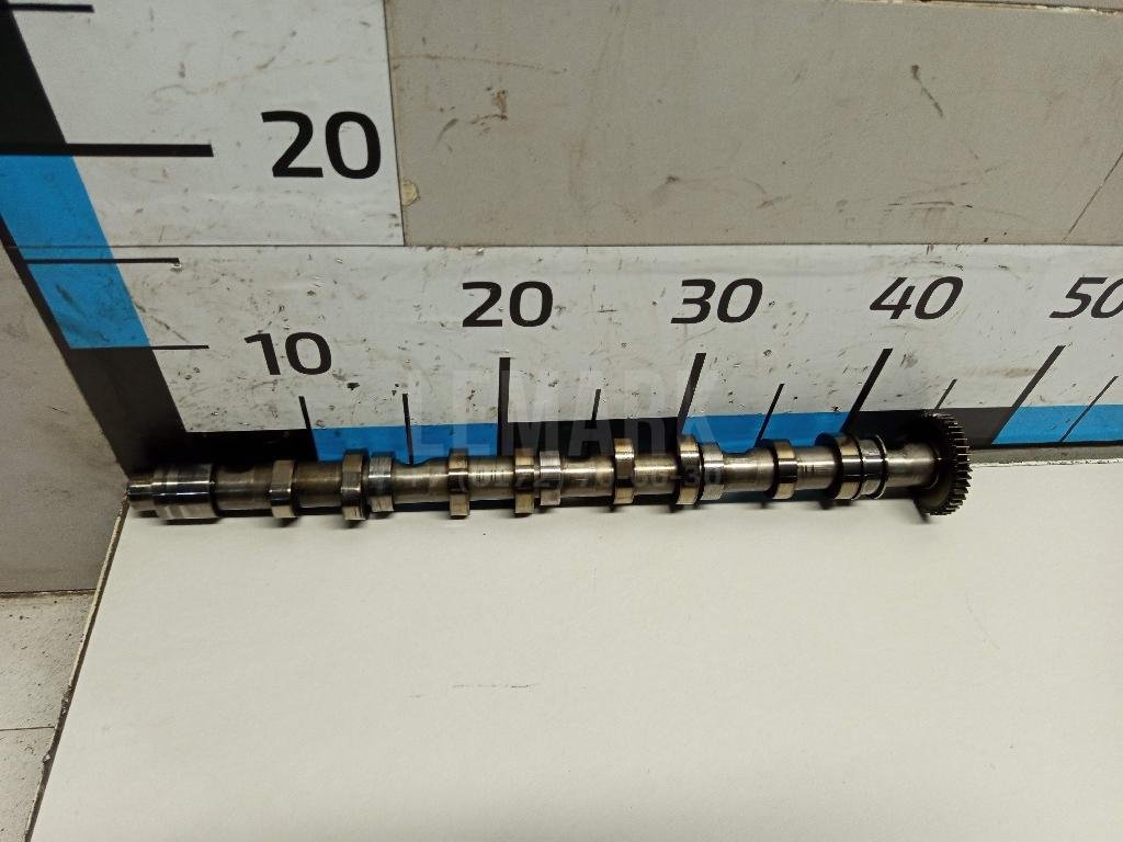 Распредвал выпускной